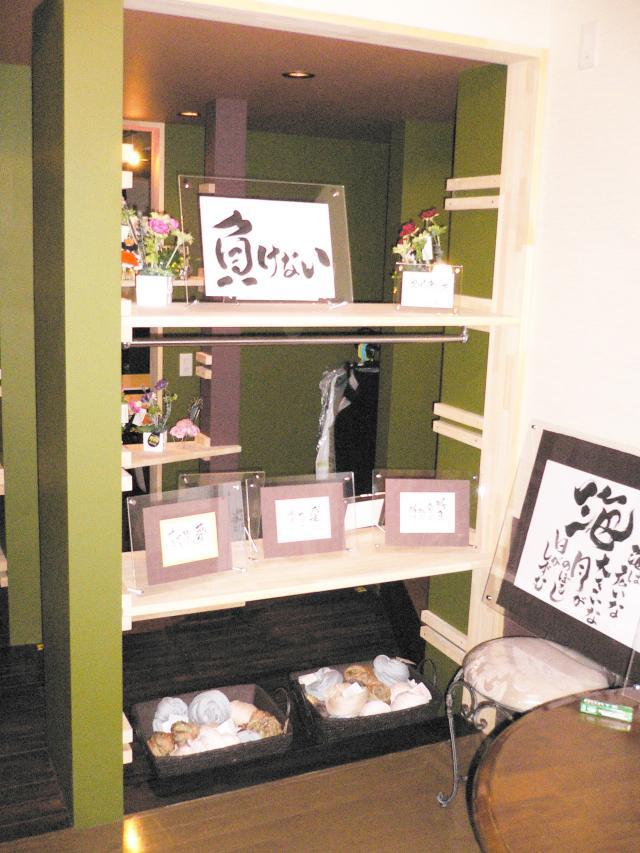 群馬館林　店舗改装　棚の高さは変えられます